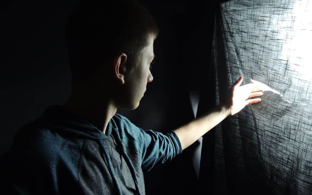 Toss out Ottawa teen’s lengthy case over fake 911 calls, Joshua Clarke to Argue